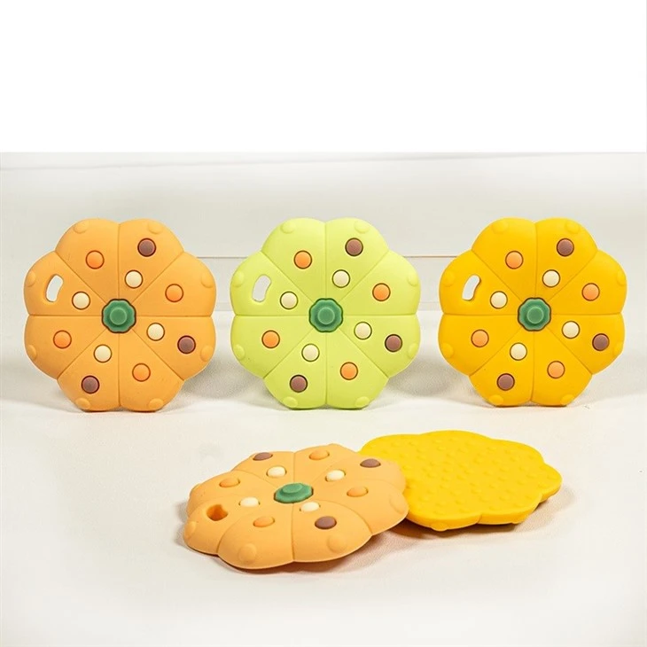 Infant Cookie Teether Chew Toy suppliers